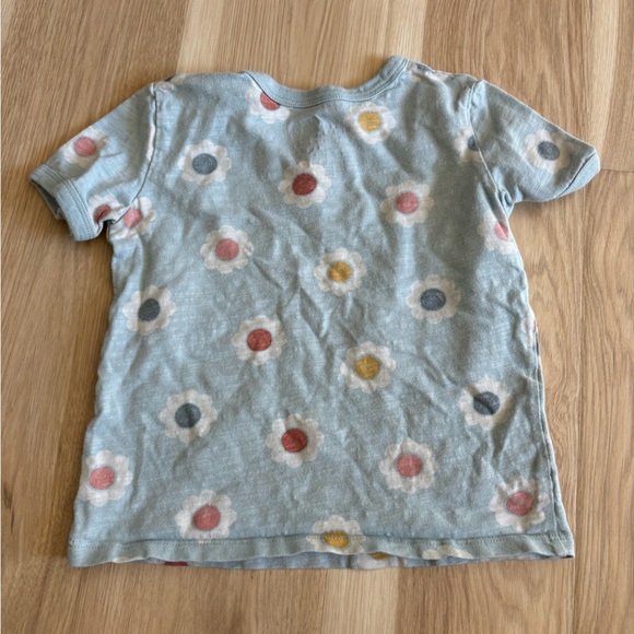 Bundle of Little Co T-shirts - Girl 3T - Picture 3 of 7